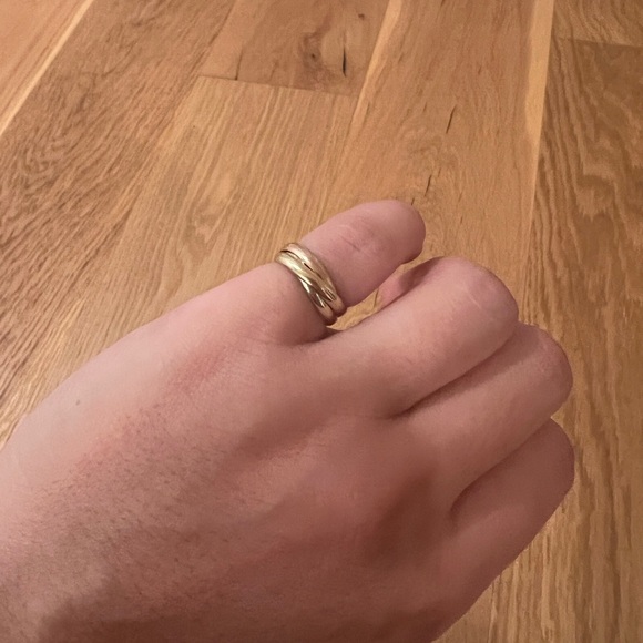 Solid 9k Tri color rolling ring - Picture 3 of 4